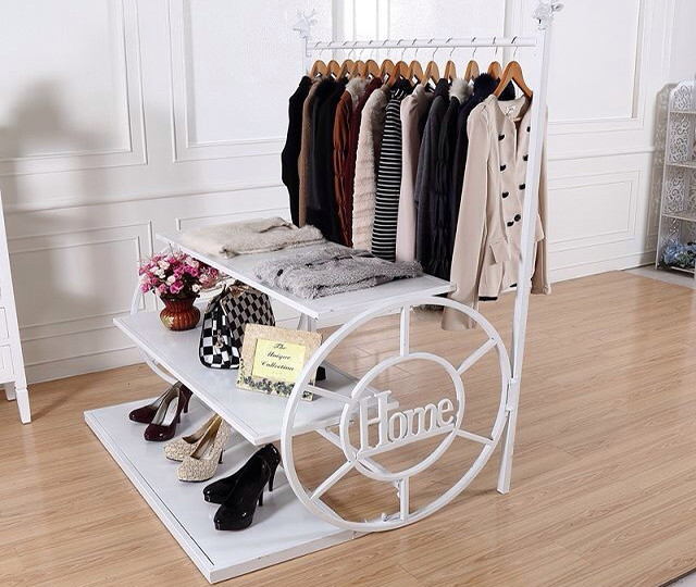 Multi Color Shoe Display Shelves Retail Shoe Display Fixtures Easy Installation